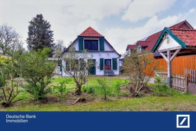 Einfamilienhaus mit Charme in schöner Lage in Wehnen!