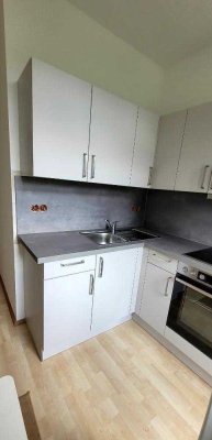 Möblierte 2-Raum-Wohnung mit moderner Einbauküche
