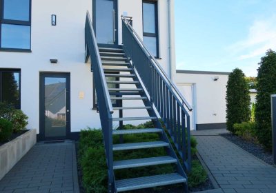 Schicke & Neue 2-Zimmer Wohnung mit Garten zur Erstvermietung in bester Lage von Bonn-Duisdorf