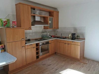 Schöne und vollständig renovierte 3-Raum-EG-Wohnung in geisweid