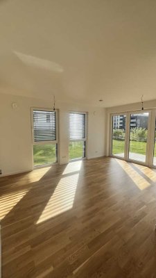 Attraktiver Neubau - hochwertige 2 Zimmer Wohnung m. EBK, Terrasse und Garten in den Steimker Gärten