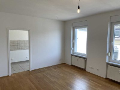 Andernach Zentrum 3 ZKB, Balkon, Parkettboden