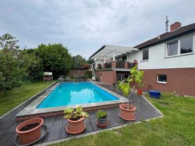 Wohnhaus mit Einliegerwohnung im Seebad