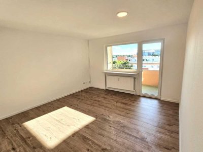 Schöne 2-Zimmer-Wohnung mit Balkon in Hanau-Kesselstadt - frisch saniert