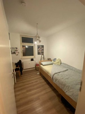 Helle 2-Zimmer Wohnung im 1. OG in Tübingen