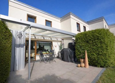 Pforzheim-Sonnenhof: Top gepflegtes, modernisiertes Reihenhaus mit Südgarten & Garage