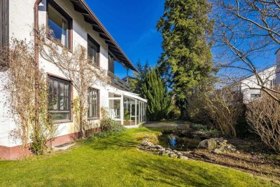 Charmantes Einfamilienhaus mit viel Potential in ruhiger und grüner Lage