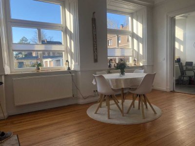 Highlight in der Altstadt ** historischer Saal ** 2,5-Zi Whg mit Domblick am Hafen ** renoviert
