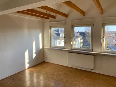 Helle 2-Zimmer Dachgeschosswohnung in Lütgendortmund
