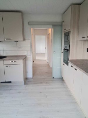 3-Zimmer-Wohnung in freistehendem 2-Familienhaus in Lich-Langsdorf