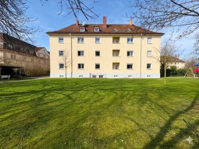 Lichtdurchflutete 3-Zimmer-Wohnung mit eigenem Gartenanteil