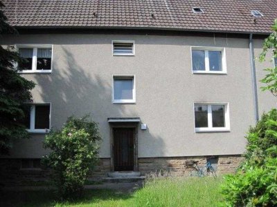 geräumige 2-Zi-Wohnung mit modernem Bad