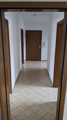 Helle 2-Zimmer-Wohnung im Erdgeschoss ab 05/2026 - Miltenberg