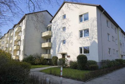 Sonnige 2-Zimmer-Wohnung mit Balkon in gepflegter Wohnanlage – ideal für Senioren, Singles,  Anleger