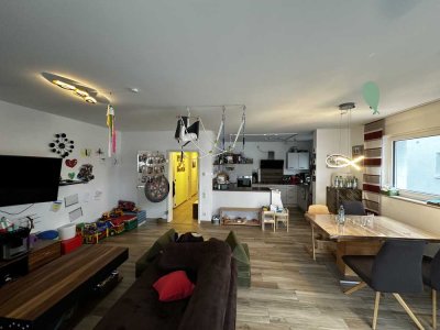 Helle moderne Wohnung in Unkel Scheuren