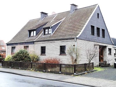Einfamilienhaus mit Dachterrasse ( 636 qm Grundstück )