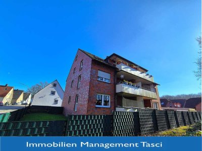 Attraktive Wohnung mit Loggia und Garage