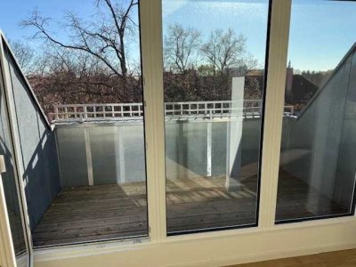 Neue 4-Zimmer-Neubau-Dachgeschoss-Wohnung mit Dachterrasse in Berlin-Reinickendorf, Erstbezug