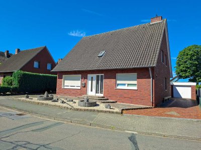 Grundsolides Einfamilienhaus mit viel Platz in ausgezeichneter Lage