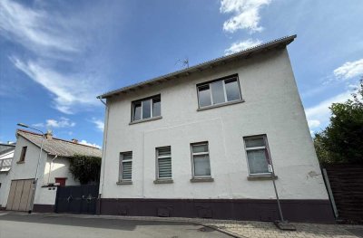 **Zwei-Familienwohnhaus in ruhiger Wohnlage von Frankfurt-Oberrad**