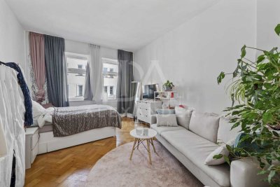 Altbauwohnung in Bestlage – 1 Zimmer mit Charakter!