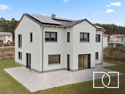 Erstbezug! Hochwertiges Einfamilienhaus mit WU-Keller in familiärer Lage