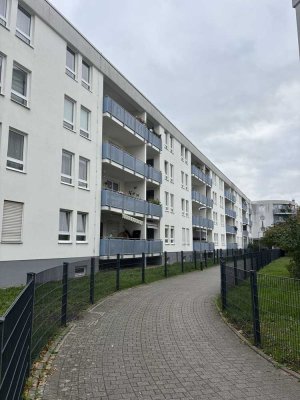 Erstbezug nach Sanierung - Schöne 2 Zimmer-Wohnung in Frankfurt Sossenheim