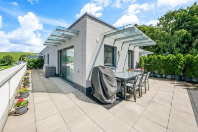 NEUWERTIGE PENTHOUSE-WOHNUNG INKL. 2 TG-STELLPLÄTZEN IN STRASSWALCHEN