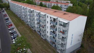 Lichtdurchflutete Zweizimmerwohnung mit Fensterbad