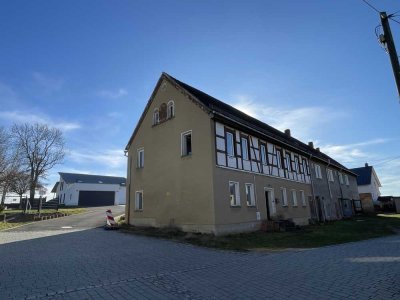 550 m² Wohnfläche im Fachwerk- und ehemaligen Stallgebäude auf 1260 m² - nahe Mondsee in Hohenmöslen