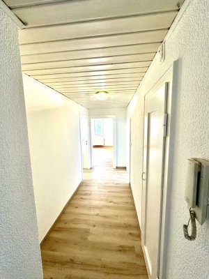 Helle 2-Zimmer-Wohnung mit Einstellplatz in Flechtorf/Lehre