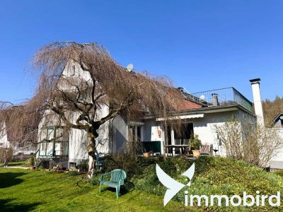 *Großzügiges Einfamilienhaus mit Garten, Sonnenterrasse & großer Garage*