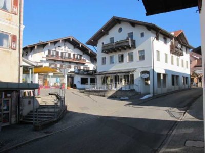 Gepflegte 3-Zimmer Wohnung mit Balkon in Siegsdorf