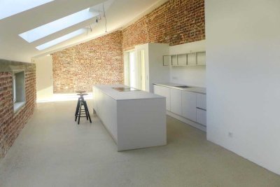 Designerloft mit Einbauküche in begehrter Lage an der Düssel