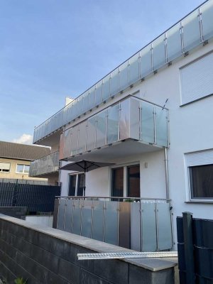 Ohne Provision Erstbezug  4-Zimmer-Penthouse-Wohnung mit gehobener Innenausstattung 60 qm Terrasse