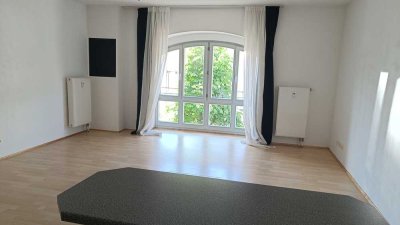 Stilvolle 1-Zimmer-Wohnung mit EBK und großen Wohnraum in Bamberg