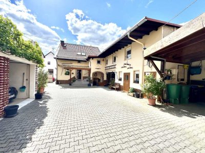 Einfamilienhaus mit Ferienwohnung Hofreite Provisonsfrei