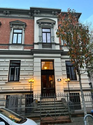 Traumhafte Altbauwohnung in stilvoller Bremer Stadtvilla