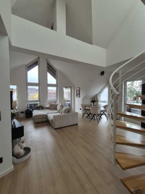 Traumhafte Maisonette-Wohnung *ohne Maklerprovision!* mit Ateliercharakter in Remseck am Neckar