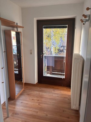 2.5-Zimmer Wohnung mit 30m² Balkon und Parkplatz