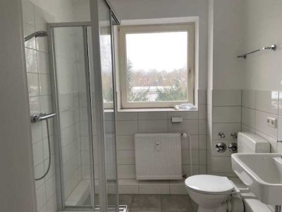Nur für Rentner: Schöne, seniorengerechte 1,5-Zi, Wohnung mit Balkon  im Sukoring