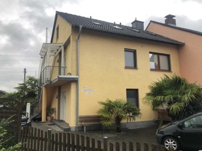 Helle 2 ZKDB mit großem Balkon & Einbauküche in Alfter-Impekoven