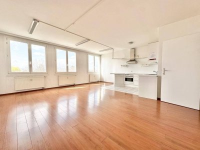 TOPLAGE - NÄHE DONAUZENTRUM | HELLE SINGLE-WOHNUNG | U-BAHN-NÄHE