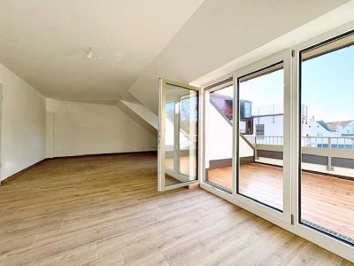 Hochwertige 4-Zimmer Dachgeschosswohnung mit Küche, ruhiger Dachterrasse zum Erstbezug