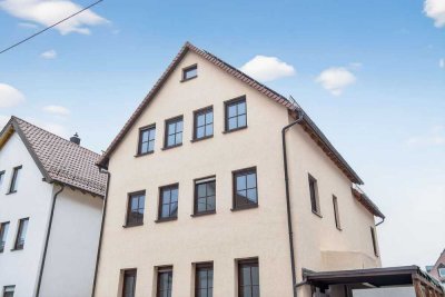 Freistehendes 3-Familienhaus in Stuttgart-Zuffenhausen