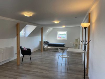 Helles und möbliertes Appartement in zentraler Lage