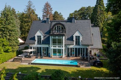 A property for visionaries - your exclusive retreat in the Hardtwald!