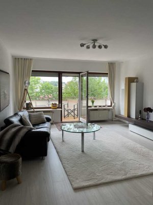 ***Exklusives, voll möbliertes Apartment mit 2 Balkonen in bester Lage von Saarbrücken-Dudweiler***