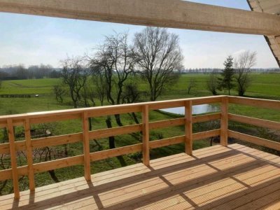 Charmante, vollständig renovierte 2-Raum-DG-Wohnung mit Loggia in Fräulein Steinfort