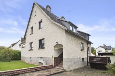 Freistehendes, renovierungsbedürftiges EFH mit großen Grundstück in Gelnhausen-Hailer
